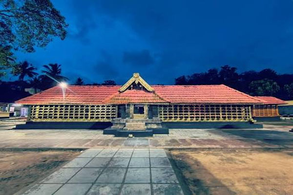 Kulathupuzha Temple